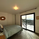 Duplex Tour D'omigna