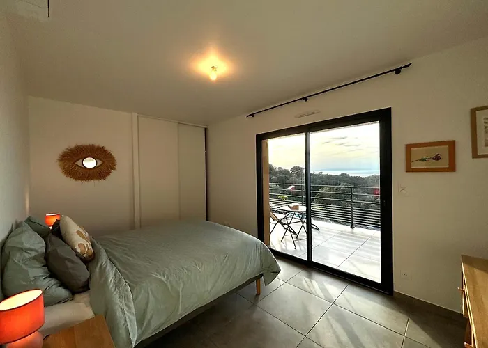 Duplex Tour D'omigna